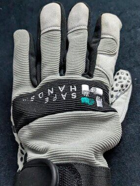 Safe Hands Velcro Mechanics Gloves Size M